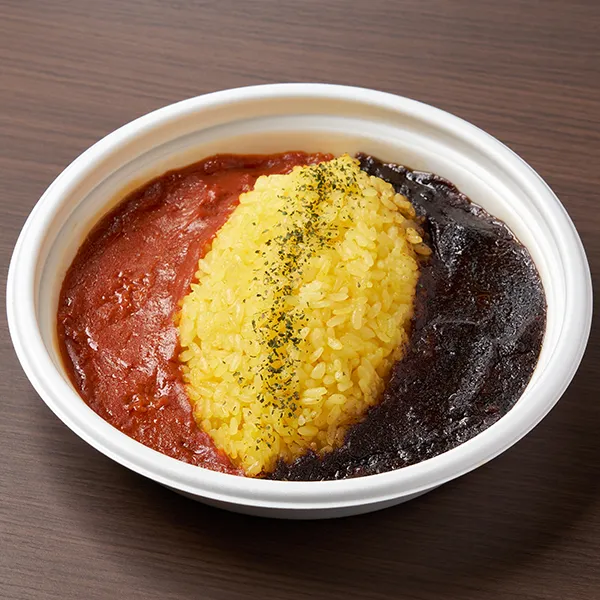 【関東の一部】「VIVA LA ROCK」コラボ　レッド&ブラックカレー