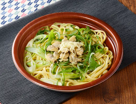 こだわりおだしの生パスタ　あさりと九条ねぎ