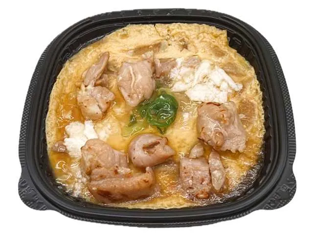 東北限定　炭火焼鳥の特製親子丼