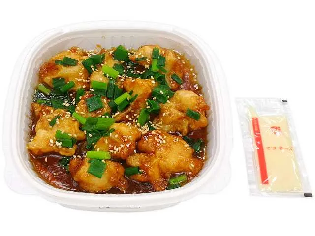 甘口醤油仕立ての鶏唐揚丼　山口県産ねぎ使用