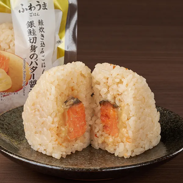 銀鮭切身のバター醤油おむすび