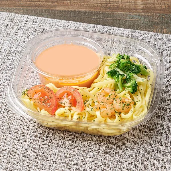 冷たい生パスタ　海老のトマトクリーム