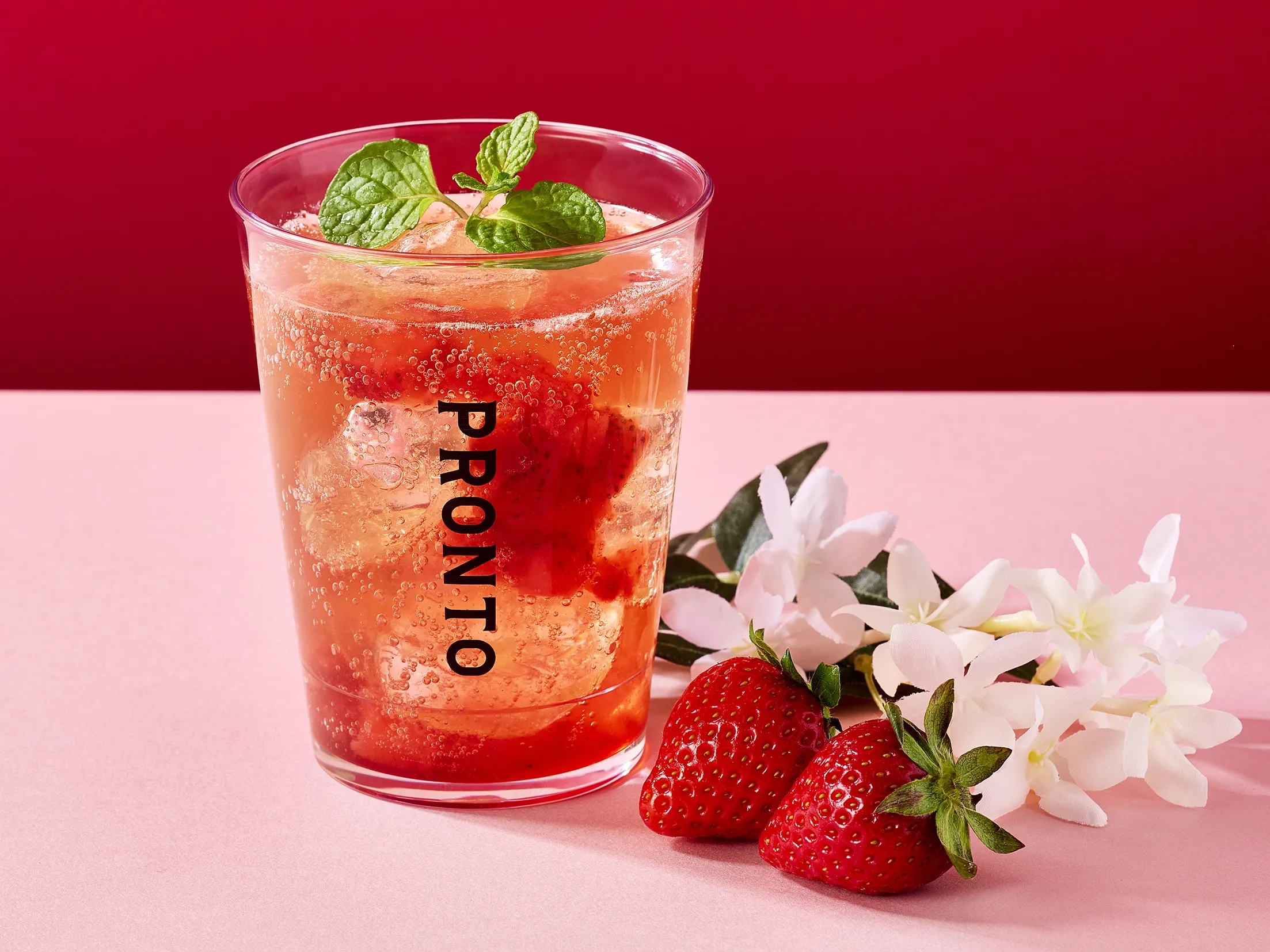 いちごのジャスミンティーソーダ