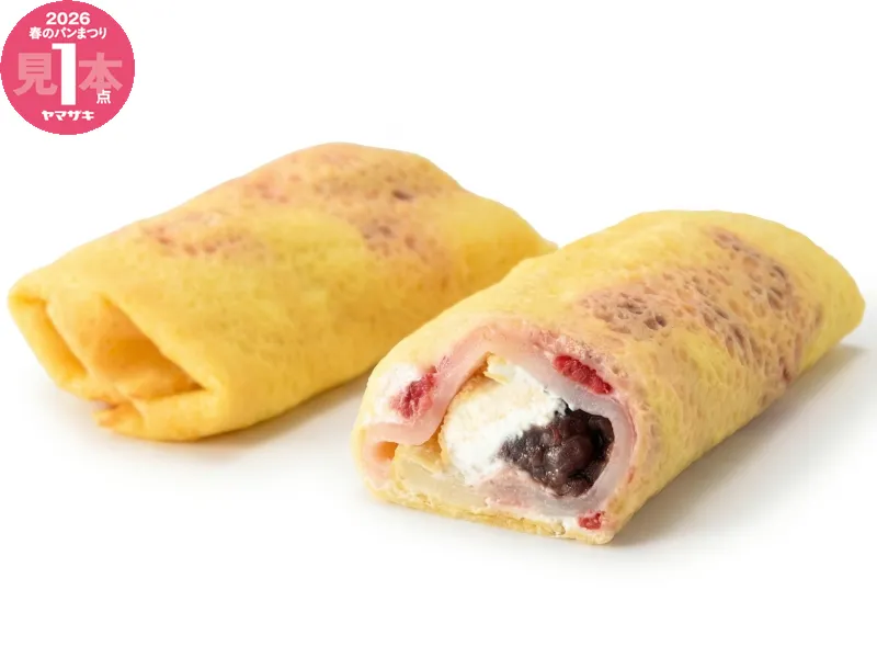 苺大福仕立てのクレープ