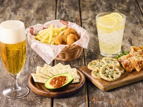 「フレバル」に国産フレッシュパクチーを使った 期間限定メニューが登場