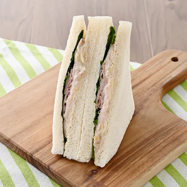 【自慢のハムサンド】サンドリア監修ハムツナキャベツサンド