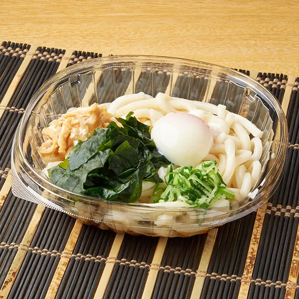 半熟玉子入り　大盛冷しぶっかけうどん
