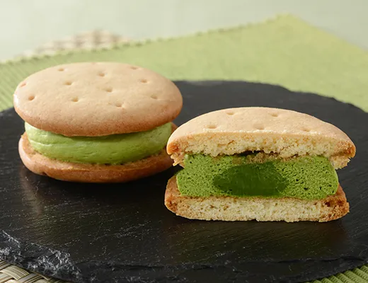 Uchi Café×森半　濃い抹茶しっとりビスケットサンド