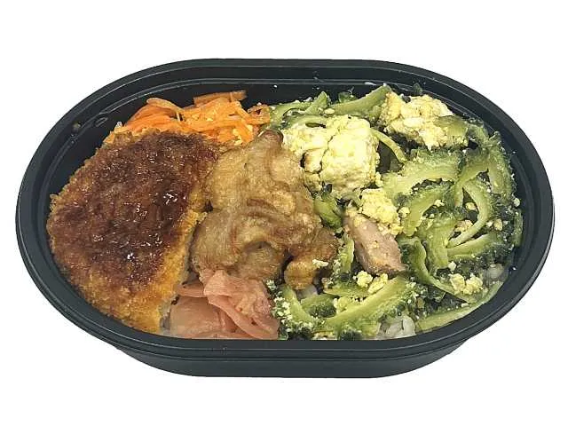 ゴーヤーチャンプルー弁当もち麦入り