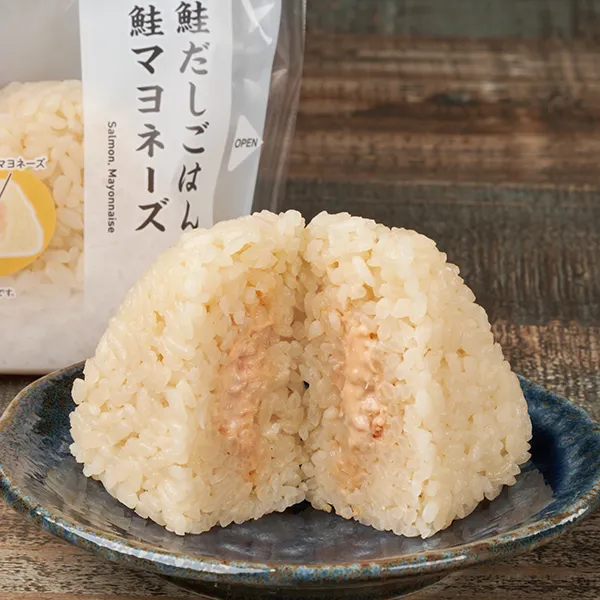 鮭だしごはん　鮭マヨネーズおむすび