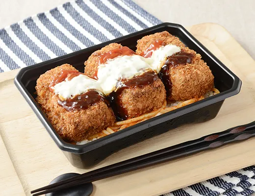 おかズドン！トリプルメンチカツ弁当