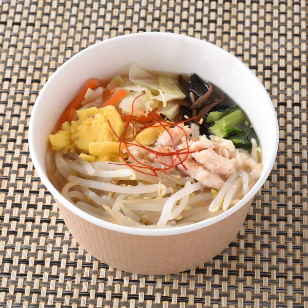 【関東・東海・北陸】野菜を食べる鶏ガラしょうゆスープ