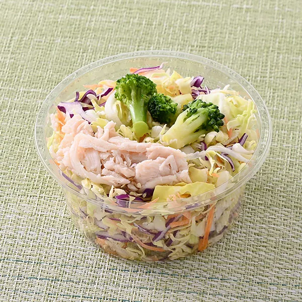 蒸し鶏入りミックスサラダ