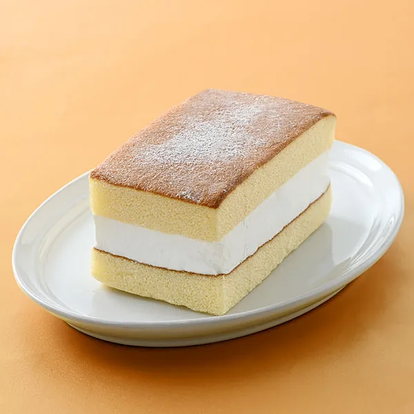 クリームたっぷり厚切りケーキサンド