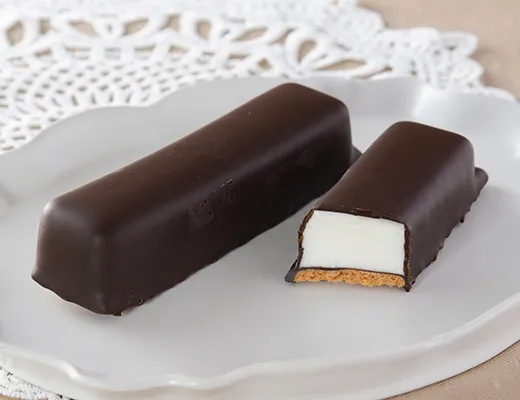 ご褒美スティックケーキ　とろける生マシュマロ