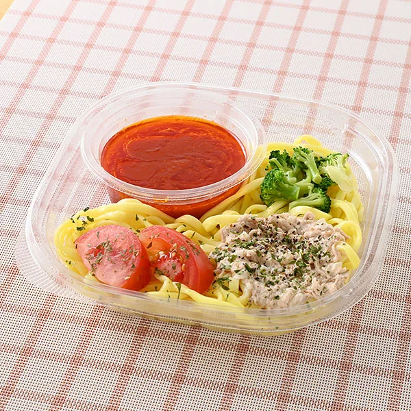 冷たい生パスタ　ツナとトマト