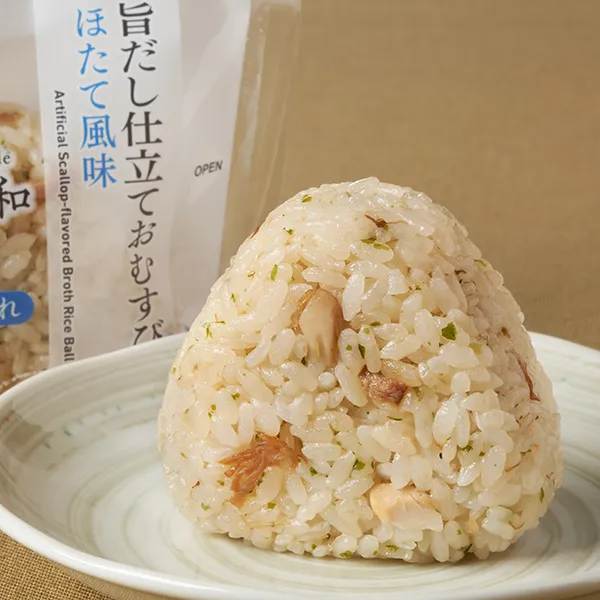 【関東の一部】ほたて日和監修　旨だし仕立ておむすび