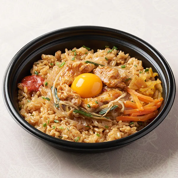 特製だれが決め手の甘辛焼肉&ビビンバ炒飯