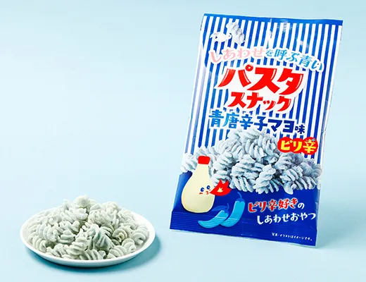 ひざつき製菓　しあわせを呼ぶ青いパスタスナック　青唐辛子マヨ