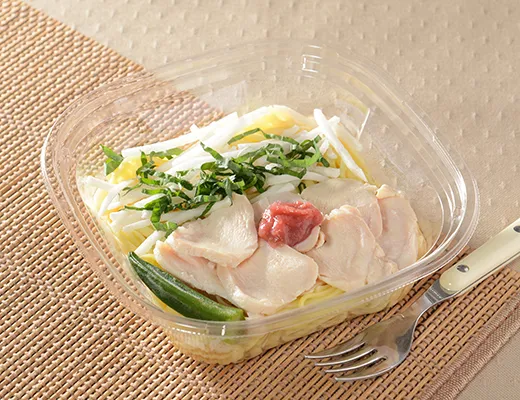 冷製生パスタ　鶏と和風梅だしジュレ