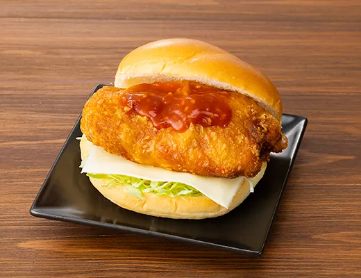 ガーリックトマトチキンバーガー