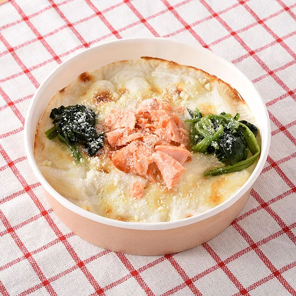 鮭とほうれん草のクリームグラタン