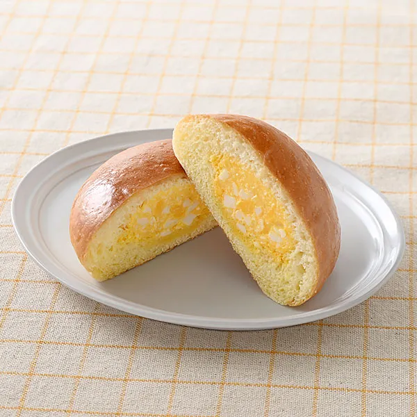 たっぷりたまごパン