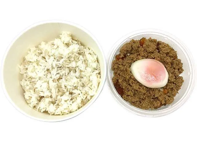 温玉とりそぼろ丼（麦ごはん）