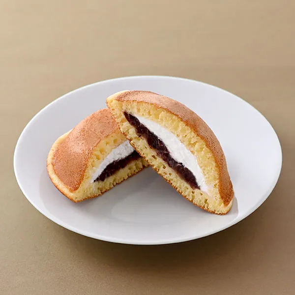 もっちりどら焼き（粒あん&ホイップ）