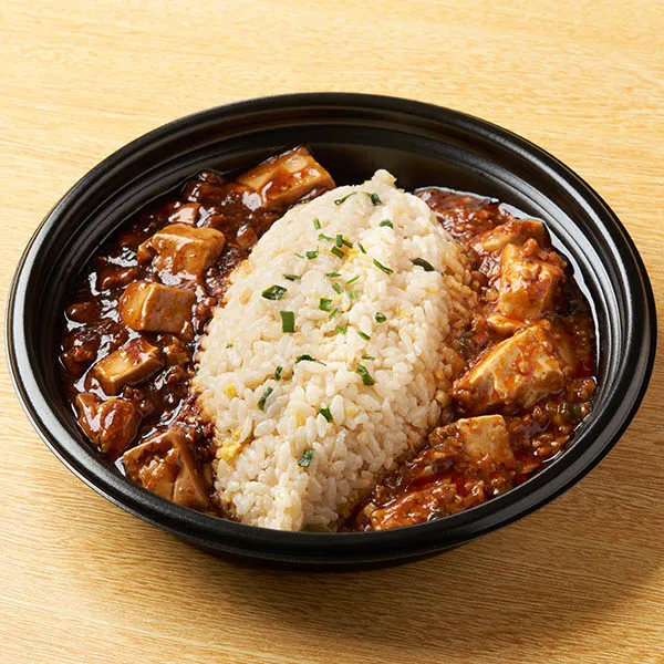 醤の旨味と痺れる辛さ！W麻婆豆腐&炒飯