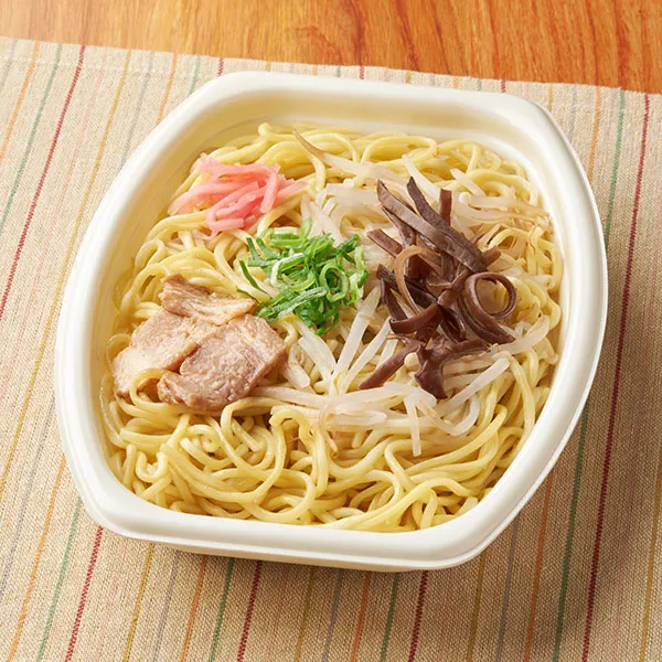 黒マー油が香る　豚骨焼ラーメン