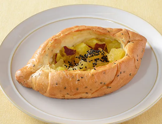 ゴロっと！りんごとさつまいものパン