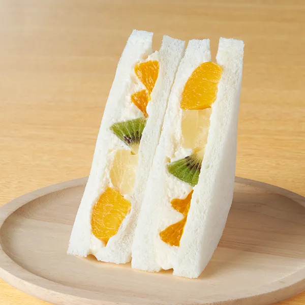 4種のフルーツミックスサンド