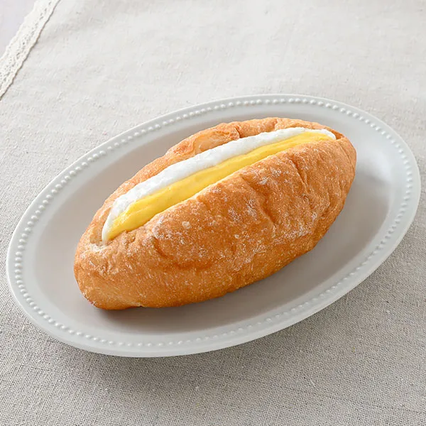 生フランスパン（カスタード&ホイップ）